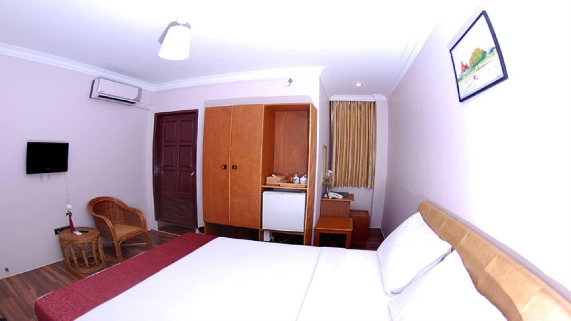 Holiday Hotel Yangon Exterior foto